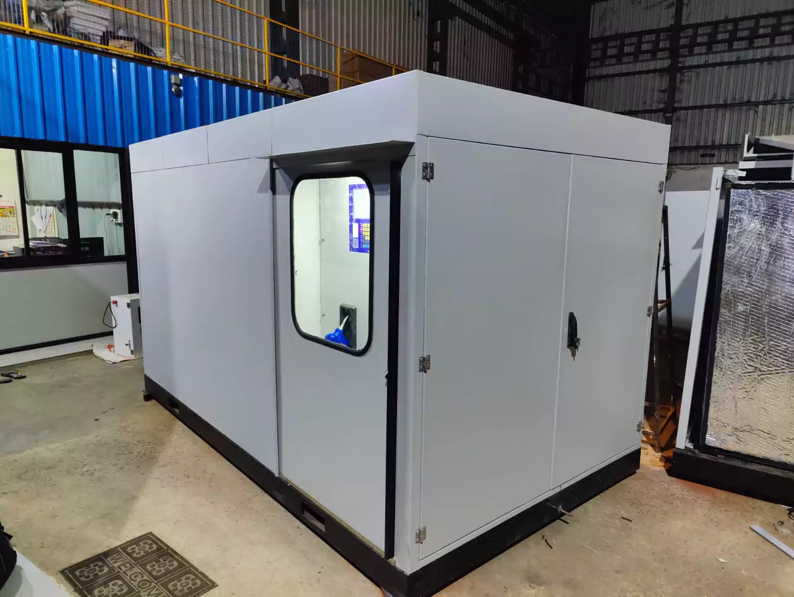 SD105- eBooth Pro - 2